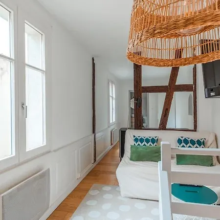 Petit Loft Du Faubourg National *